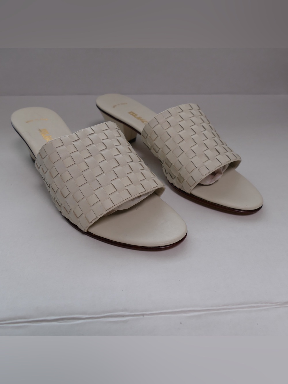 Maserati Made in Italy Woven Leather Mule Sandals Kitten Heel Ivory Size 8.5